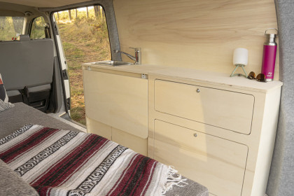 Große Seiteneinheit L2 A3v2 - VW Transporter T5 / T6