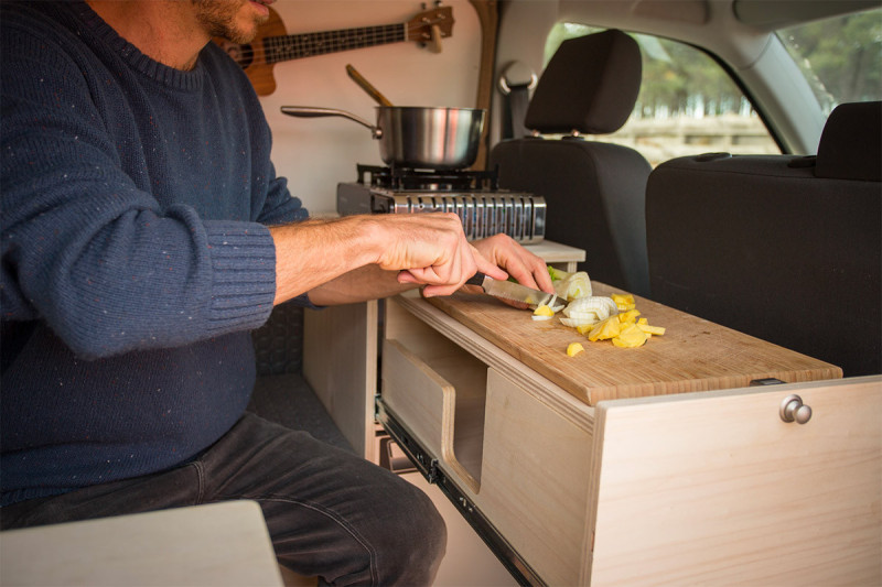 Unité Cuisine à Tiroirs - C5 - Aménagement de van | Simple Vans