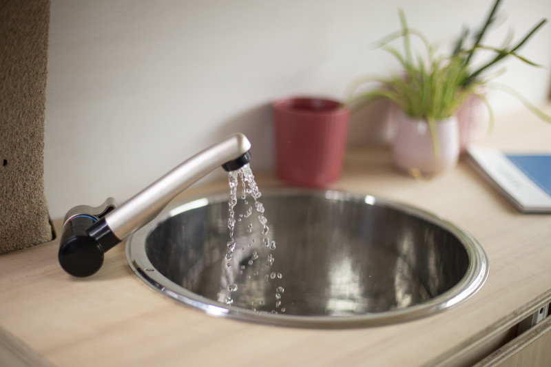 Water Kit (Jerry Cans, Sink and Tap) - Van Conversion | Simple Vans