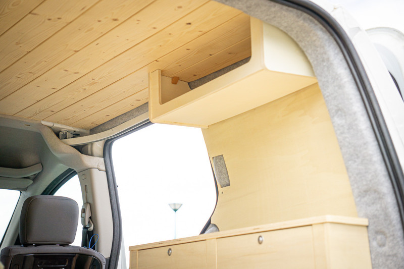 Le Petit Top Shelf D0 - Étagère aménagement de van | Simple Vans