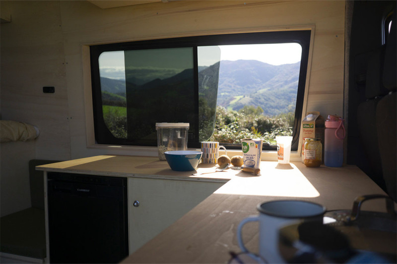 Partners Paradise Complete Kit - Large Van Conversion | Simple Vans