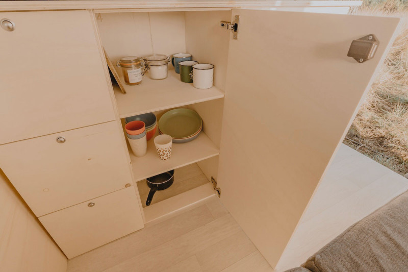 Petite Unité Cuisine Porte PLUS CP3 - Aménagement grands vans