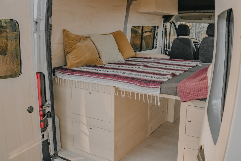 Bed PLUS Max BMAX - Large Van Conversion | Simple Vans