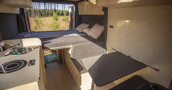 Simple Plus : des aménagements intelligents pour les grands vans