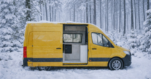 Hilltop or Cave: Two Ways to Winter in a Van 